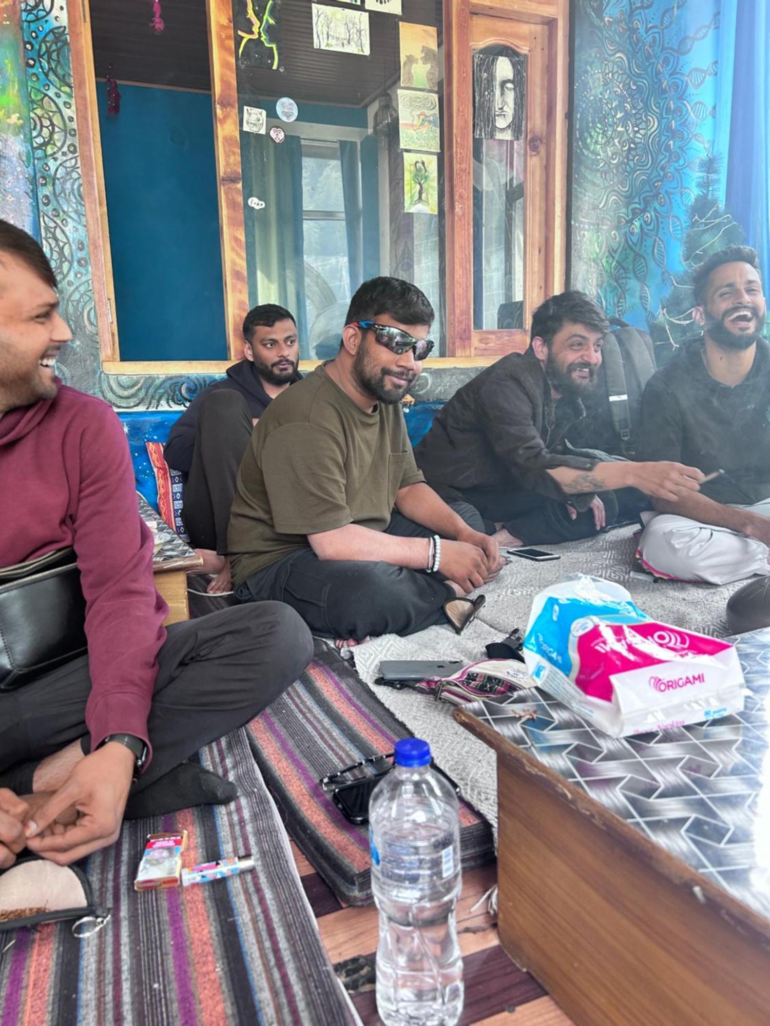Formosa Hostel & Cafe Kasol Eksteriør bilde