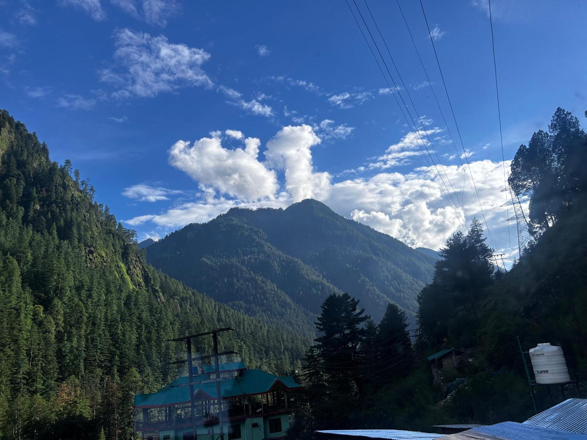 Formosa Hostel & Cafe Kasol Eksteriør bilde