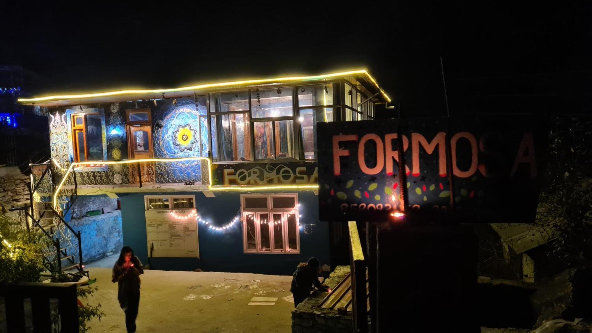 Formosa Hostel & Cafe Kasol Eksteriør bilde