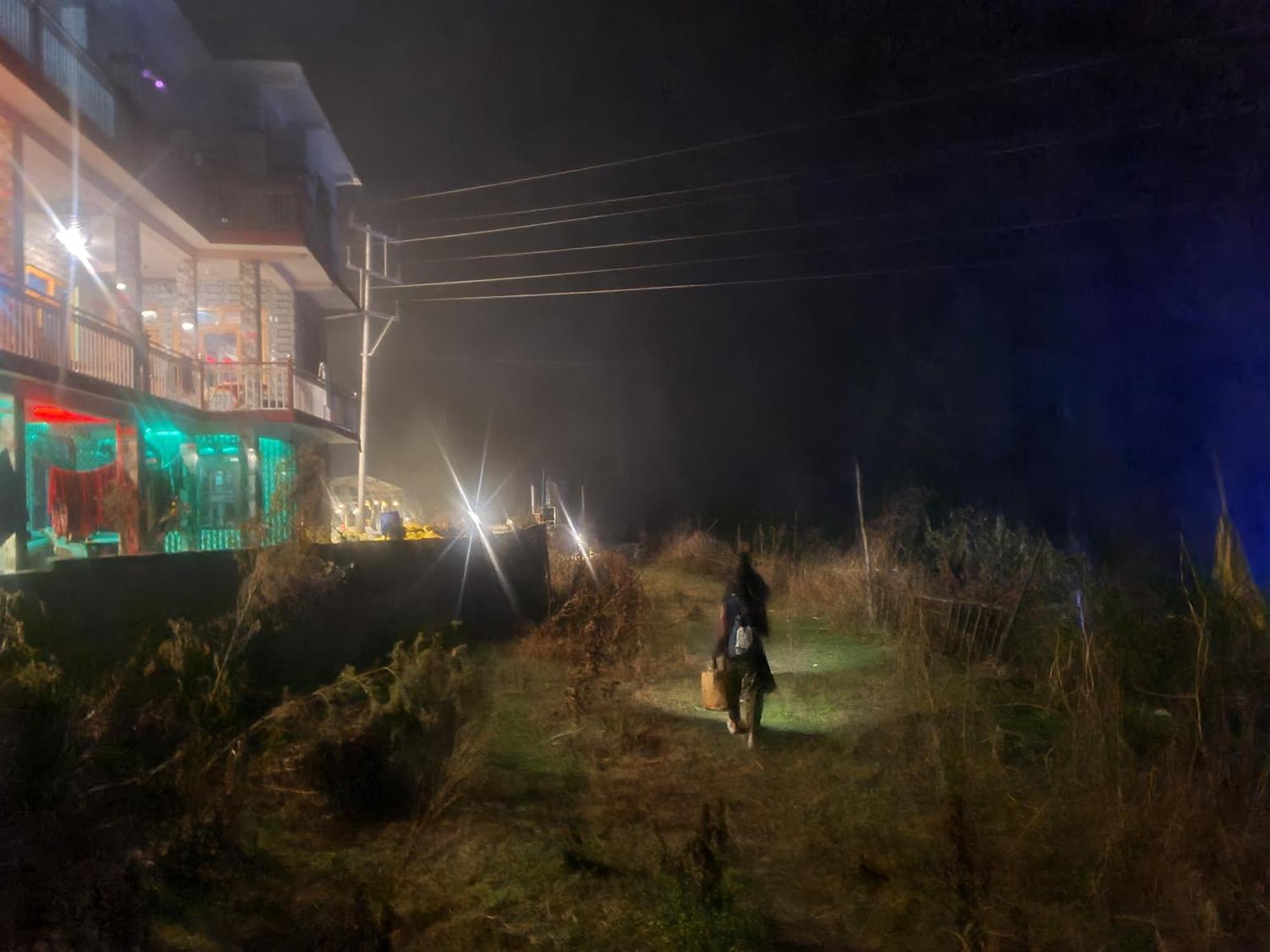 Formosa Hostel & Cafe Kasol Eksteriør bilde